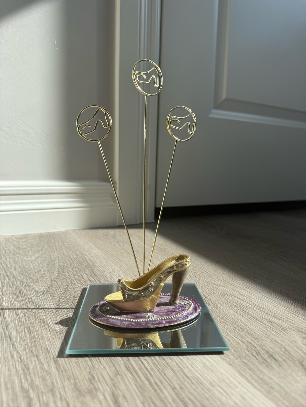 Gold High Heel Jewelry/Photo Holder with Purple Base